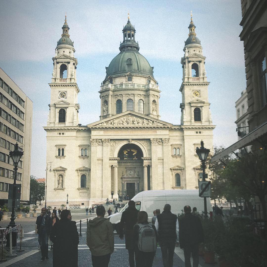 Learning Hungarian with Drops